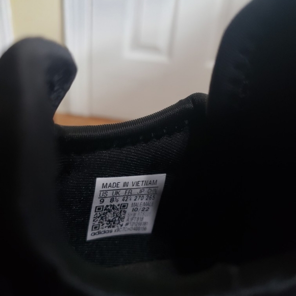 Mens adidas Originals NMD Core Black Blue and Red Mens Size 9 IF7818 - Picture 6 of 7